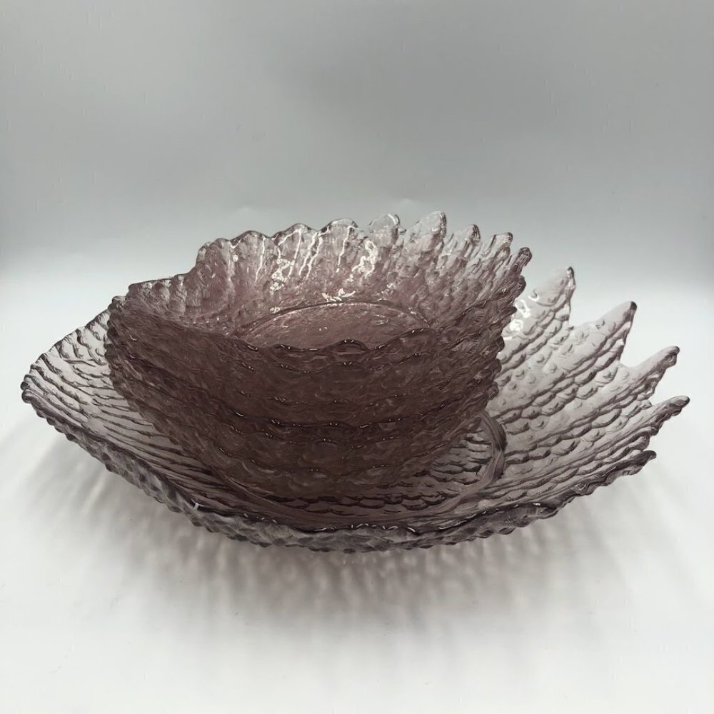 Pink Shell Shaped Appetizer Snack Bowls Set of 7 Scallop Edges 1 Big 6 Small